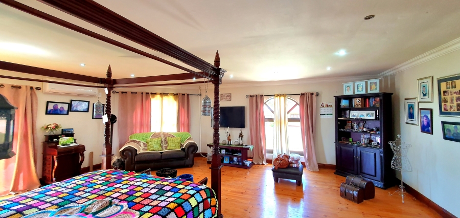 4 Bedroom Property for Sale in Strelitzia Park Eastern Cape
